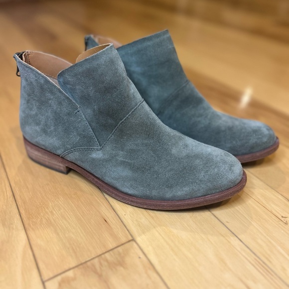 Kork-Ease Ryder Women’s Olive Suede Ankle Boots - Picture 15 of 16